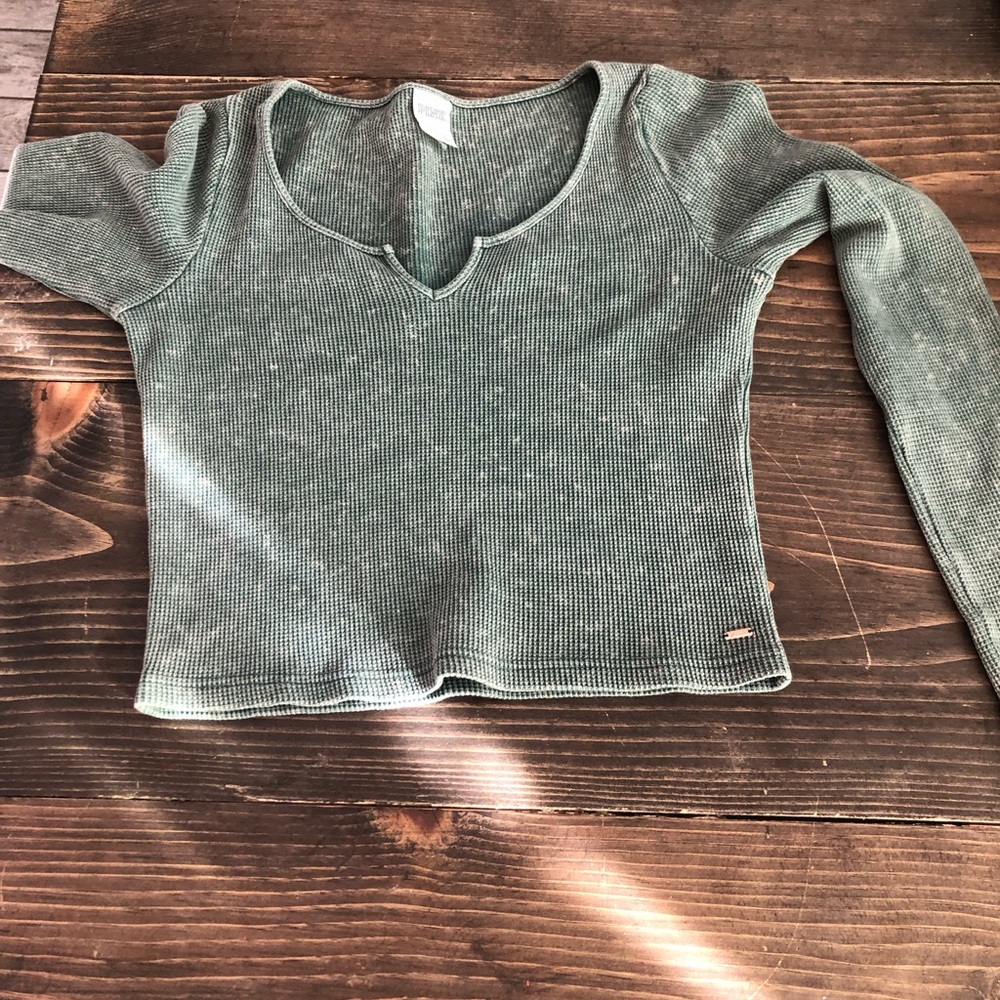 green long sleeve